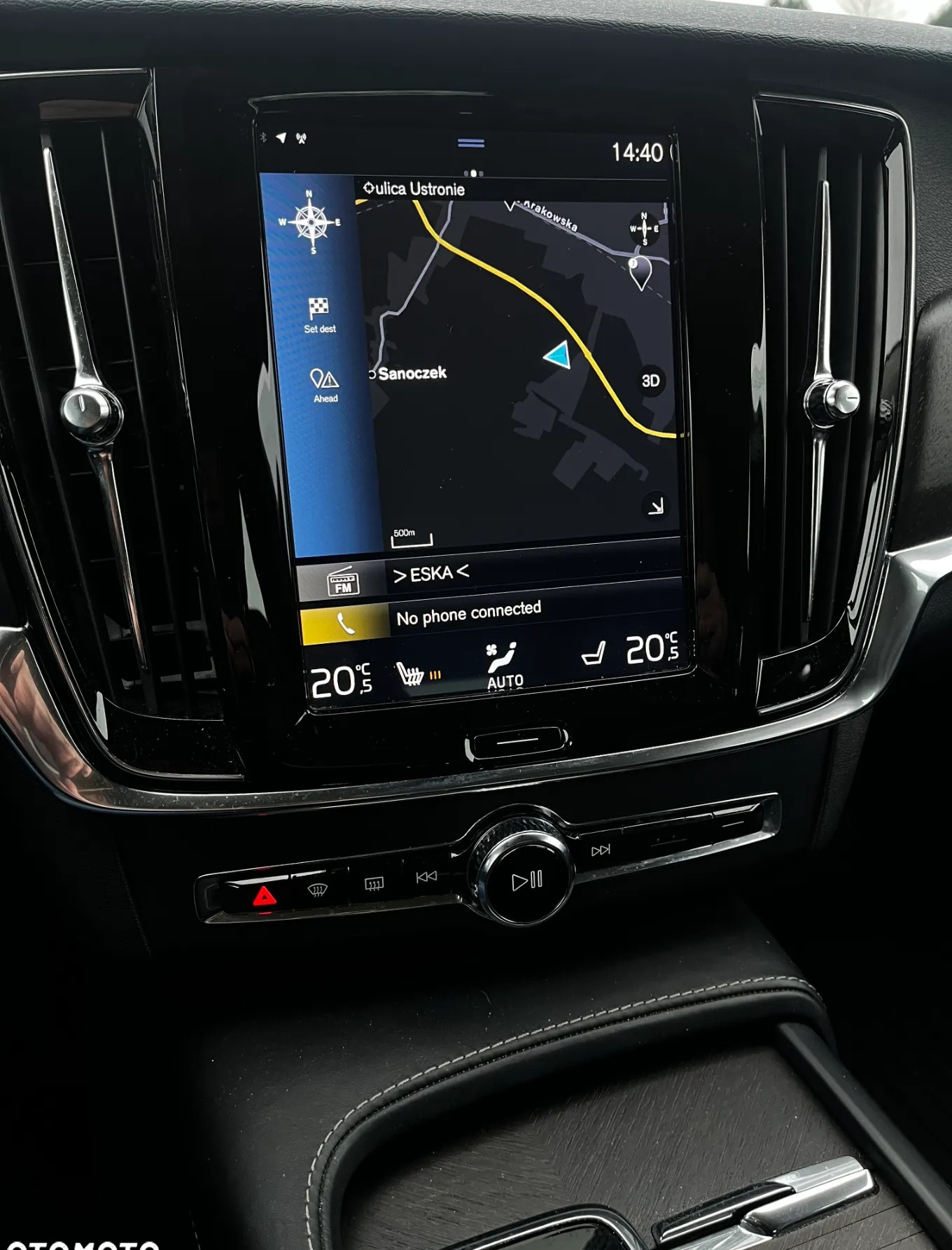 Volvo V90 Cross Country cena 129990 przebieg: 178000, rok produkcji 2019 z Sanok małe 232